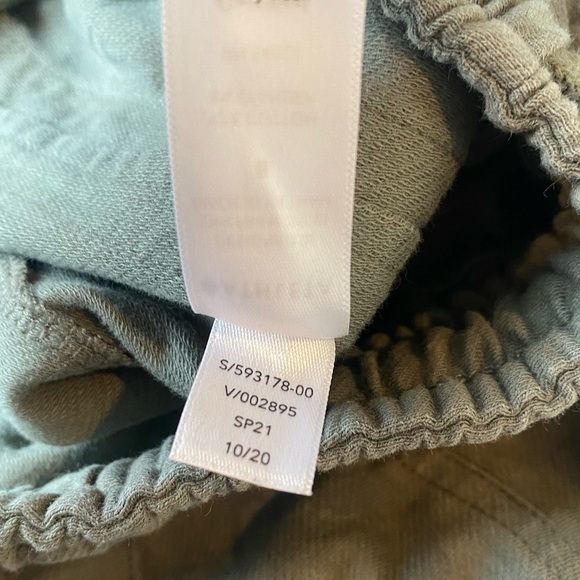 Athleta | Printed Farallon Camo Jogger Size 8 - Picture 9 of 12